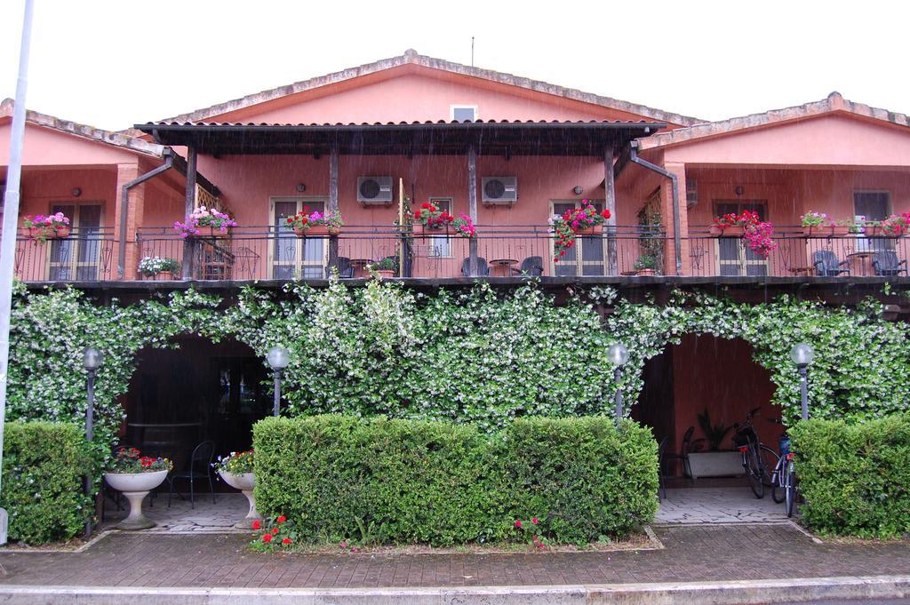 Hotel La Mimosa 2*